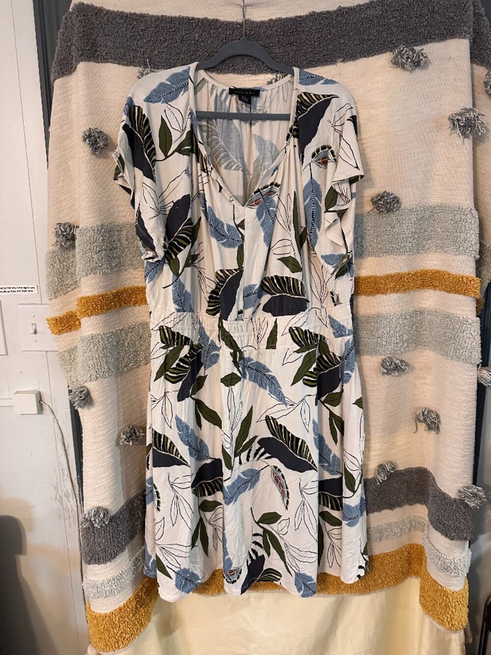 Tahari Tropical Leaf Print Flutter Sleeve Smocked Waist Jersey Dress - 2X